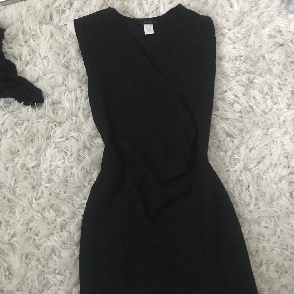 BLACK BODYCON MINI DRESS